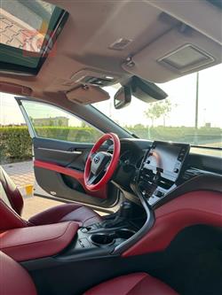 تۆیۆتا کامری